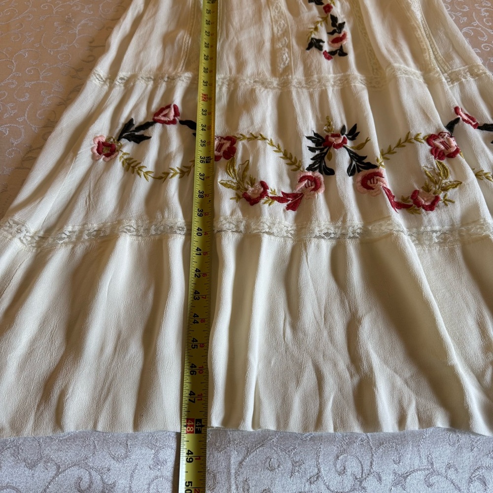 Nanette Lepore Embroidered Cream Boho Midi Dress Floral And Lace Accents Size 6 - Picture 15 of 16
